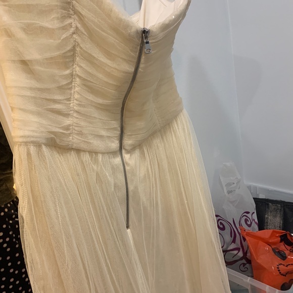 Beautiful Betsey Johnson white sparkly Dress - Picture 4 of 6